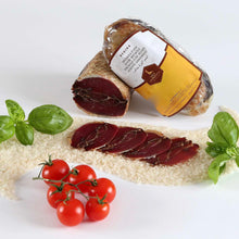 Carica l'immagine nel visualizzatore di Gallery, BRESAOLA D'OCA STAGIONATA 45 GIORNI (REGINA)