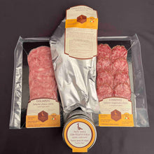 Carica l'immagine nel visualizzatore di Gallery, 2516 - SALAME D'OCA ORIGINALE, COSCIA D'OCA E PATE'
