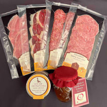 Carica l'immagine nel visualizzatore di Gallery, 2511 - CESTA LOMELLINA - Salumi d'Oca Originali cotti, Paté e Mostarda di Breme
